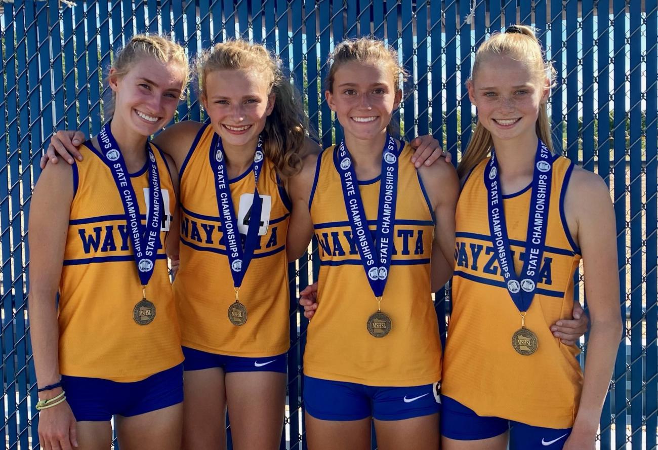 2021 Girls 4x800 Champ Photo Wayzata