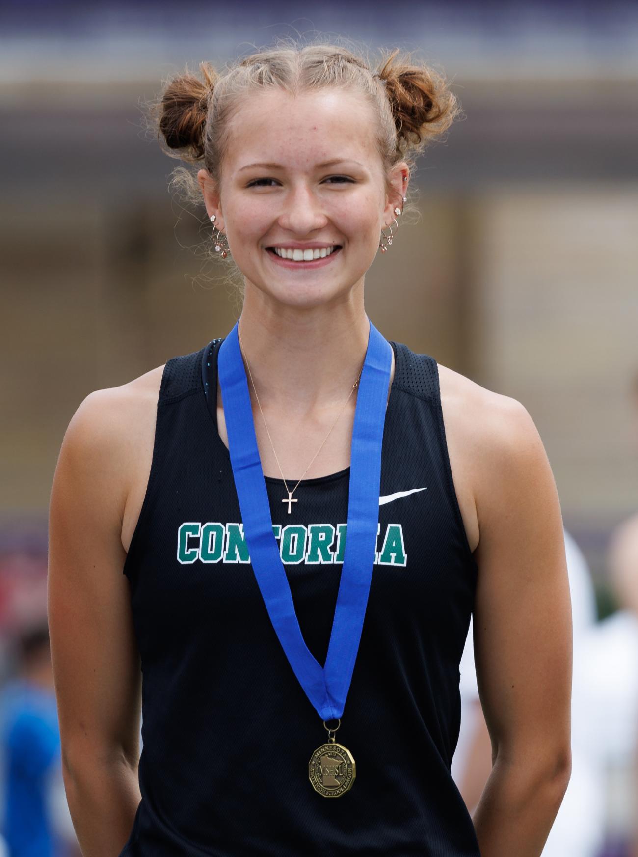 2022 Shaina Zinter 100 Hurdles Champ Photo