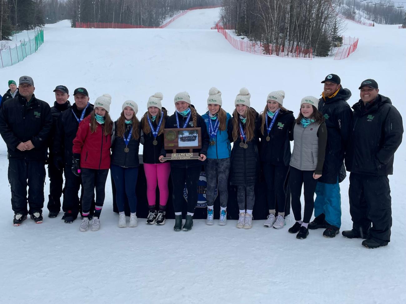 Hill-Murray Girls Alpine Skiing Team