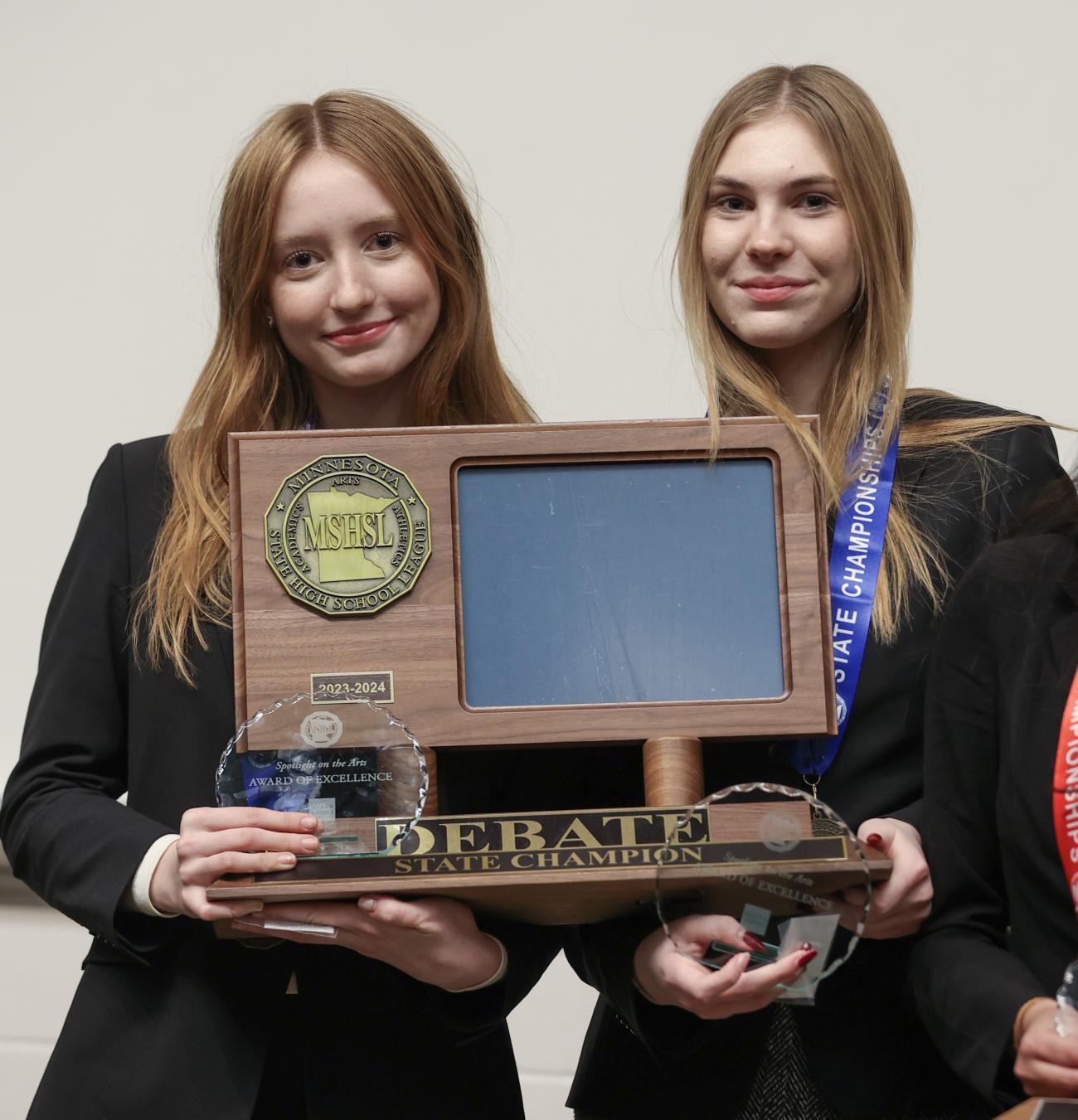 2024 SP Zellie Olson and Eva Redmond