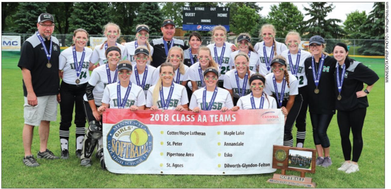 2018 Maple Lake Girls Softball Championship Photo