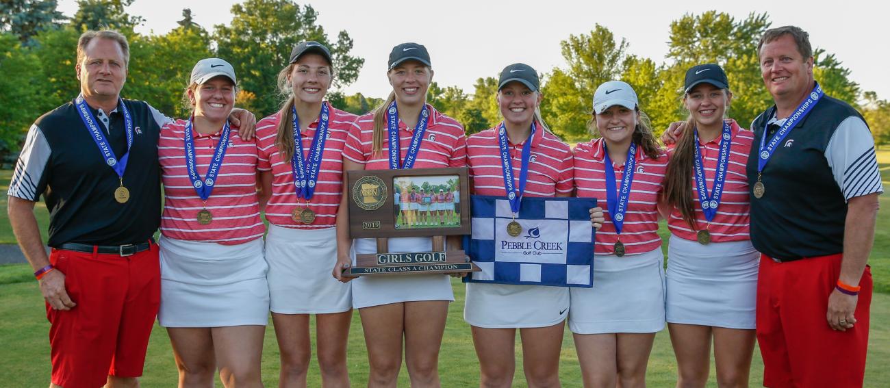 2019 BOLD Girls Golf Team