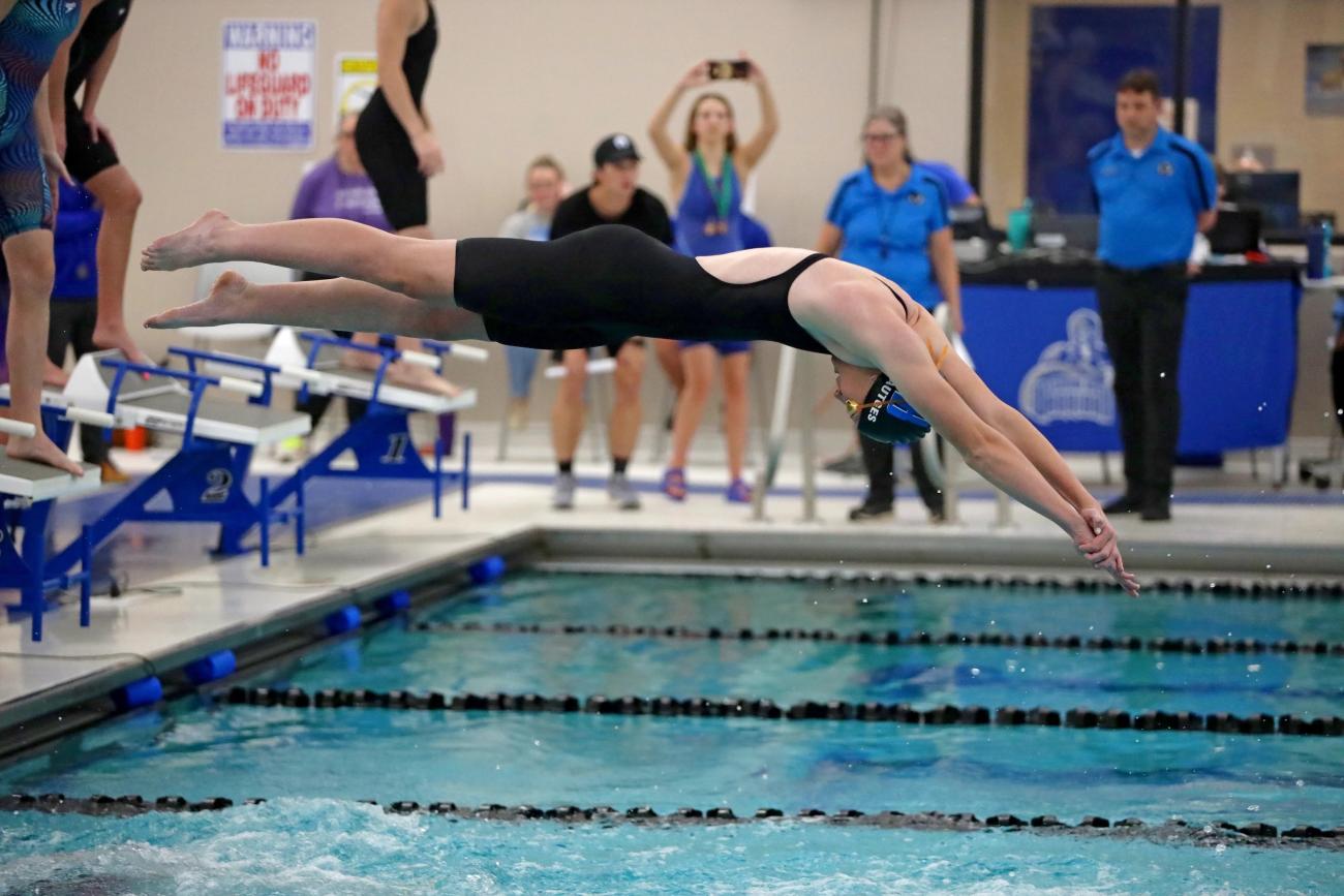 Mya Tautges swim