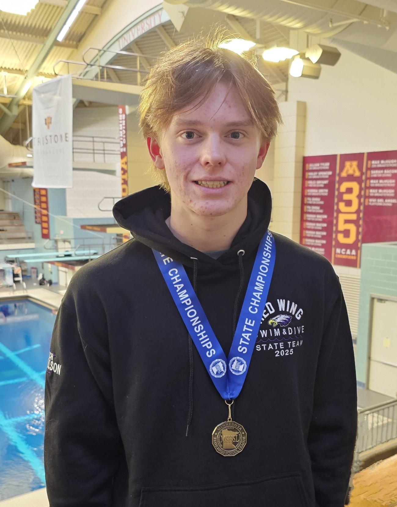 2025 Zach Mikkelson Boys Dive Championship Photo