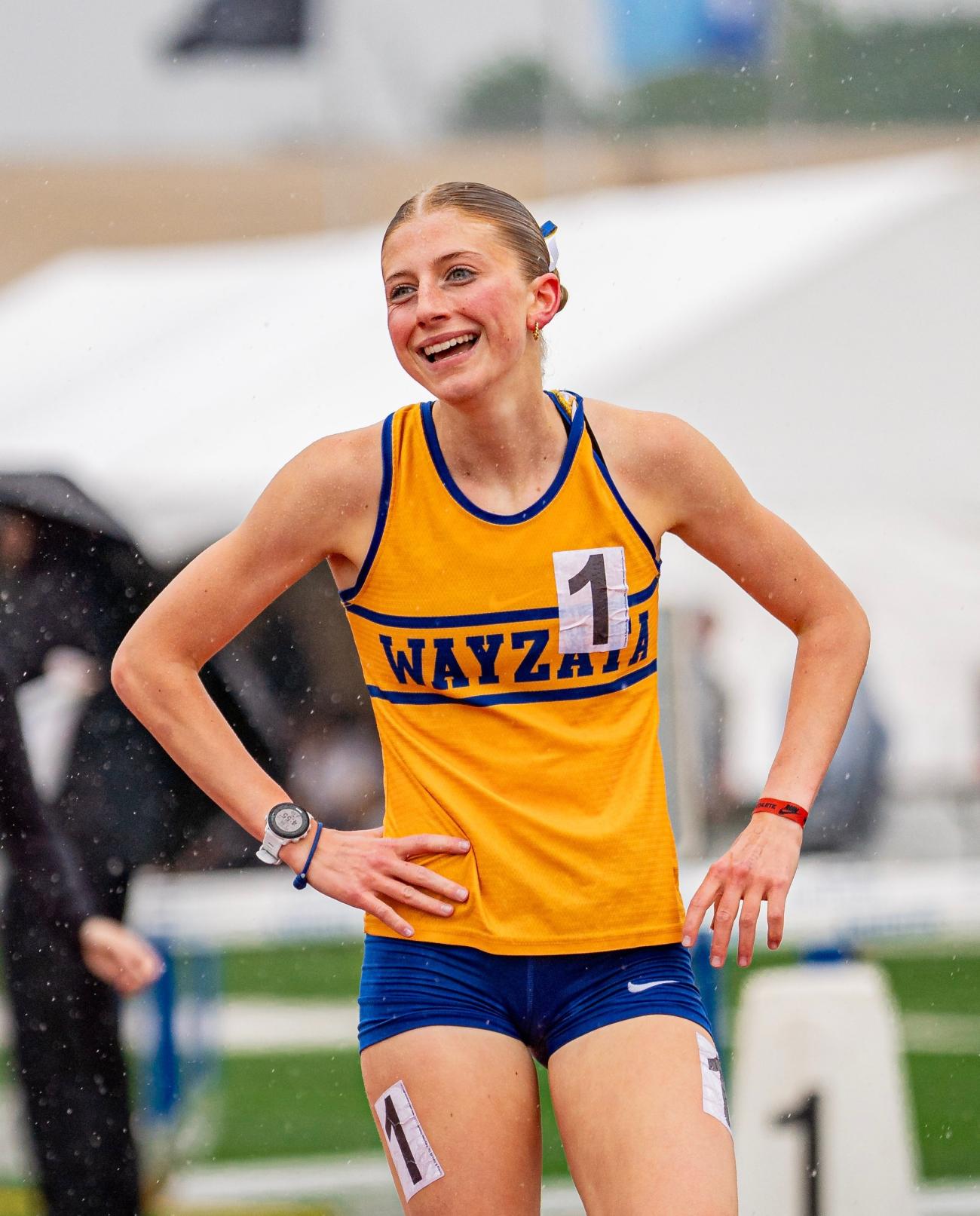 2025 Maddie Gullickson 1600 Girls Track Championship Photo