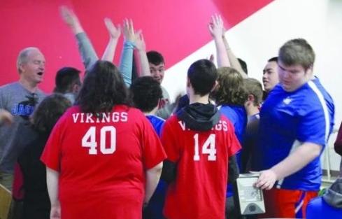 Showcase Cambridge-Isanti and North Branch Area Adapted Bowling
