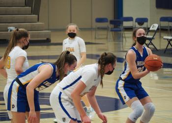 Girls hoops