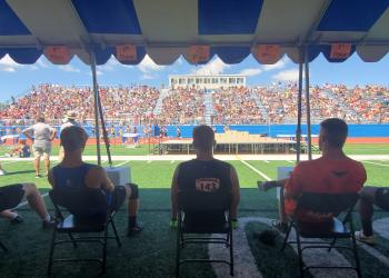 Track tent
