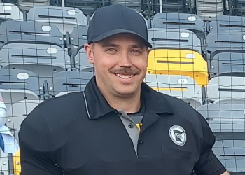 MSHSL umpire Dwight Stephens